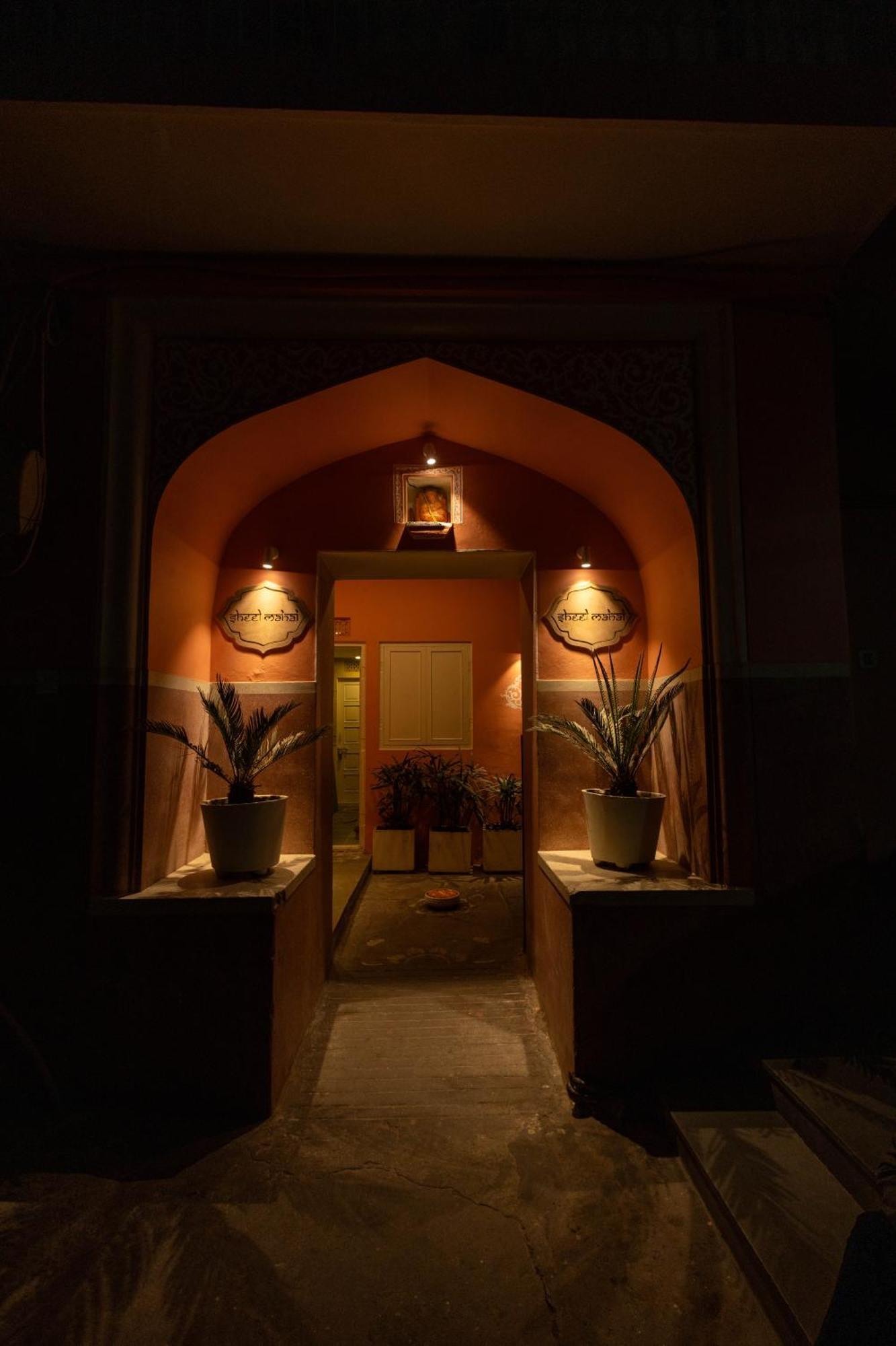 Hotel Sheel Mahal- Near Hawa Mahal Džajpur Exteriér fotografie